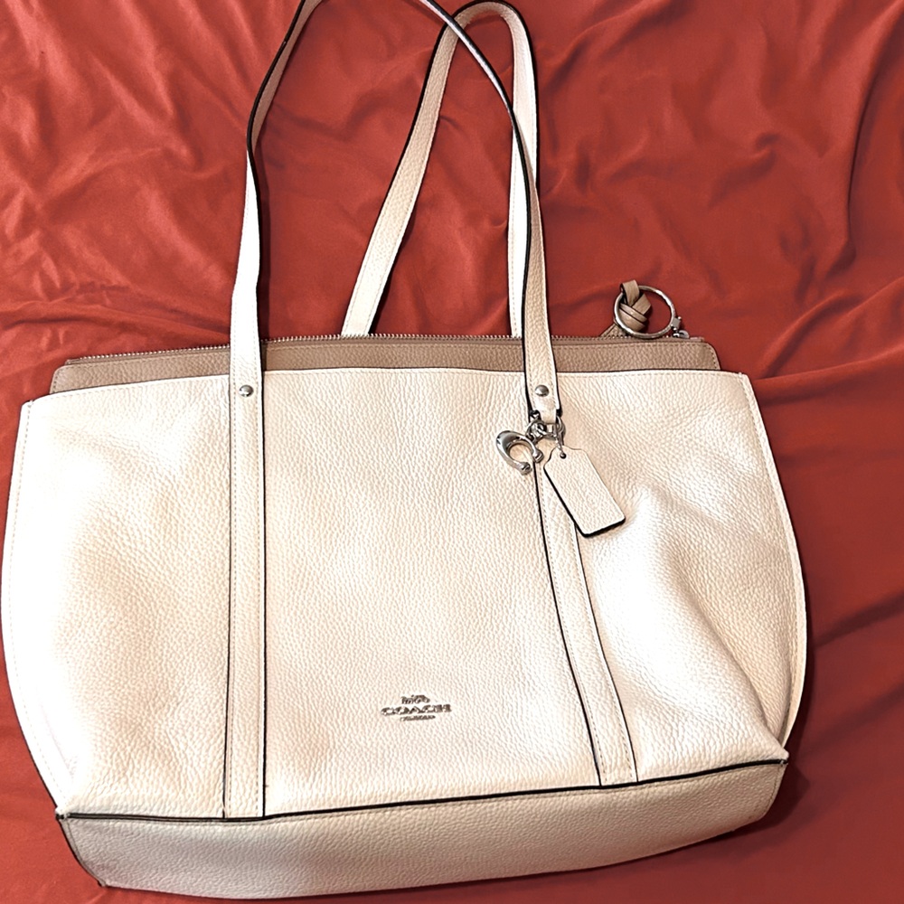 White Coach shoulder bag